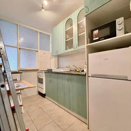Pipacs Apartment