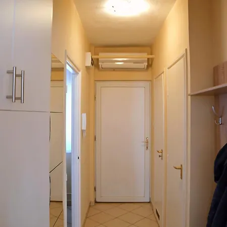 Apartment Pipacs *