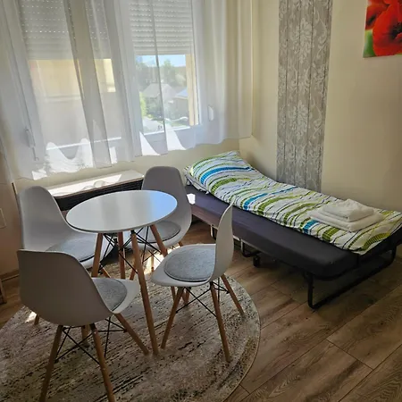 Pipacs Apartamento